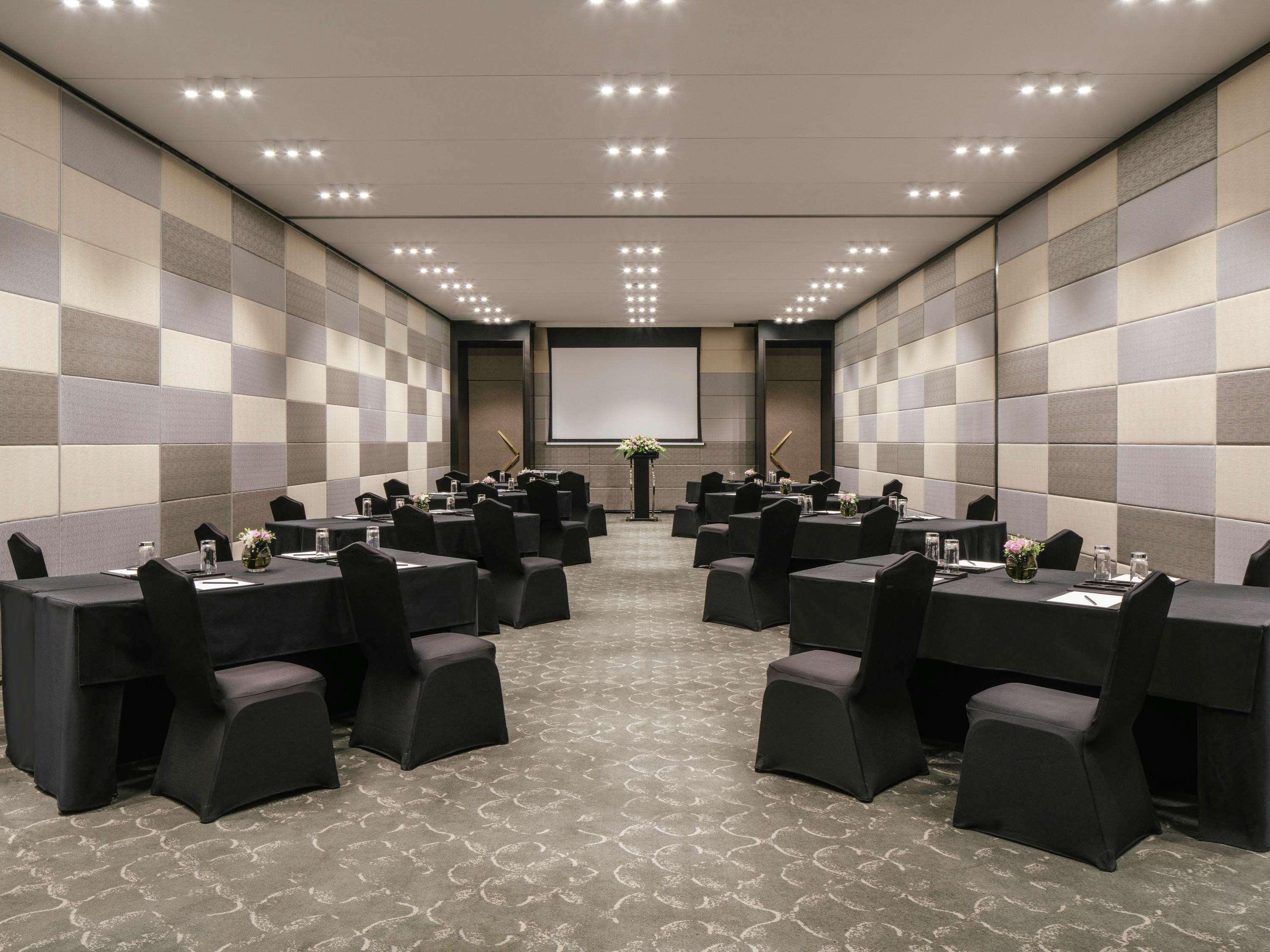 Grand Mercure Shanghai Hongqiao Exterior photo